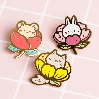 What is an enamel pin